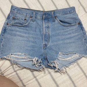 Brand New Levi’s shorts